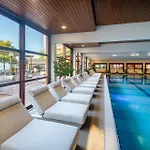 Club Отель 4*