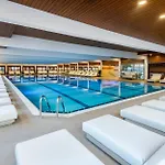 Club 4* Тихань