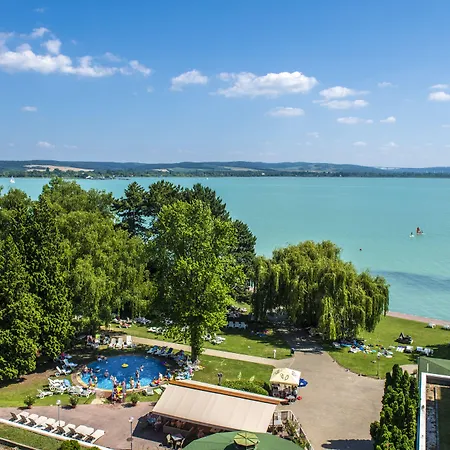 호텔 Club 티하니