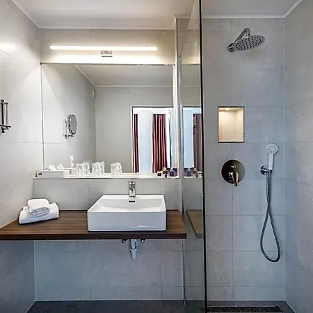 Club 4* Тихань