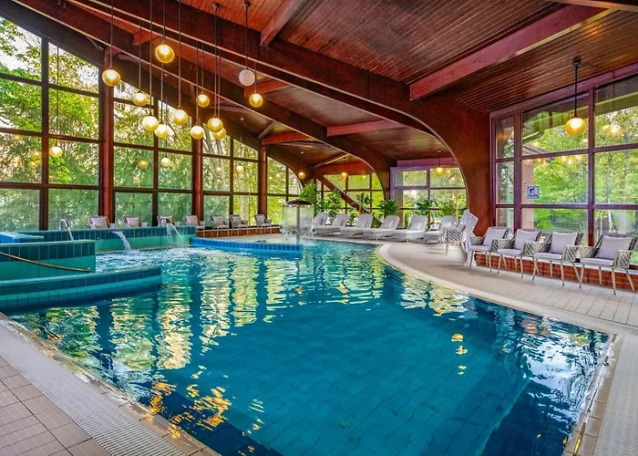Szálloda Club 4*